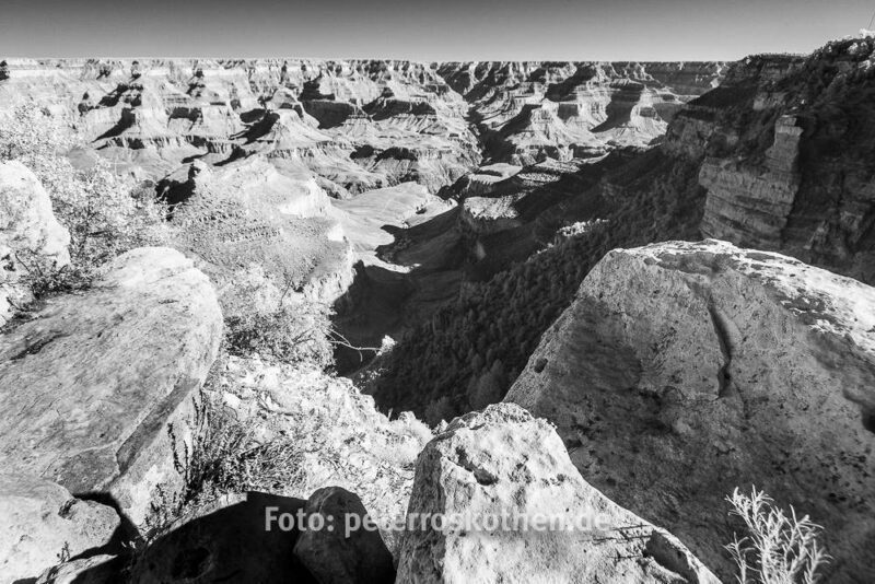Digitales Infrarotfoto im Grand Canyon, entwickelt in Lightroom 6 CC Digitales Infrarotfoto im Grand Canyon, entwickelt in Lightroom 6 CC
