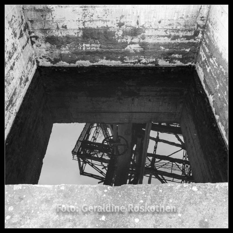Durchblick - Landschaftspark Nord Schwarzweiß Fotos - Geraldine Roskothen