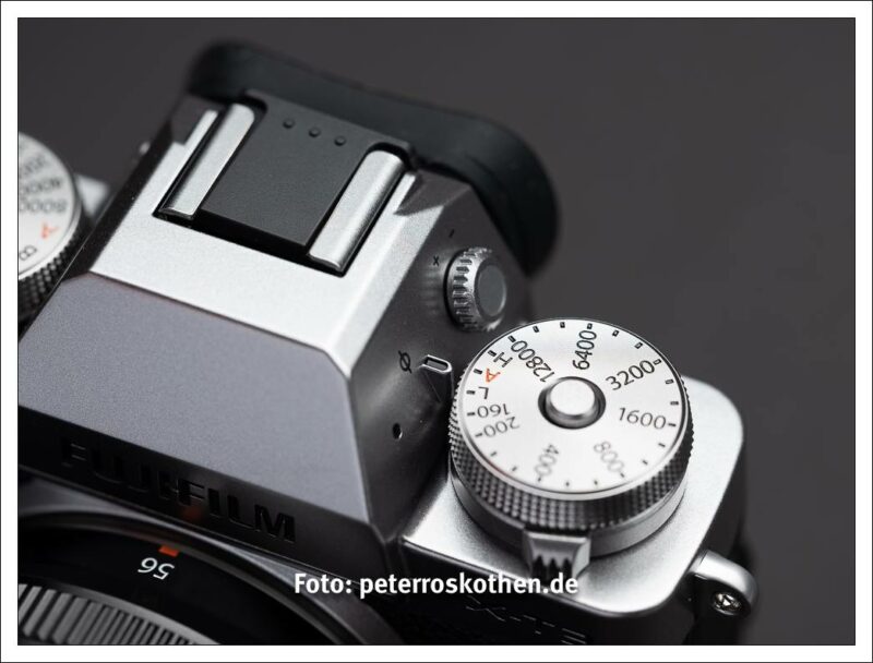 Testbericht Fujifilm X-T3 - Neues Dioptrieneinstellrad Testbericht Fujifilm X-T3 - Neues Dioptrieneinstellrad