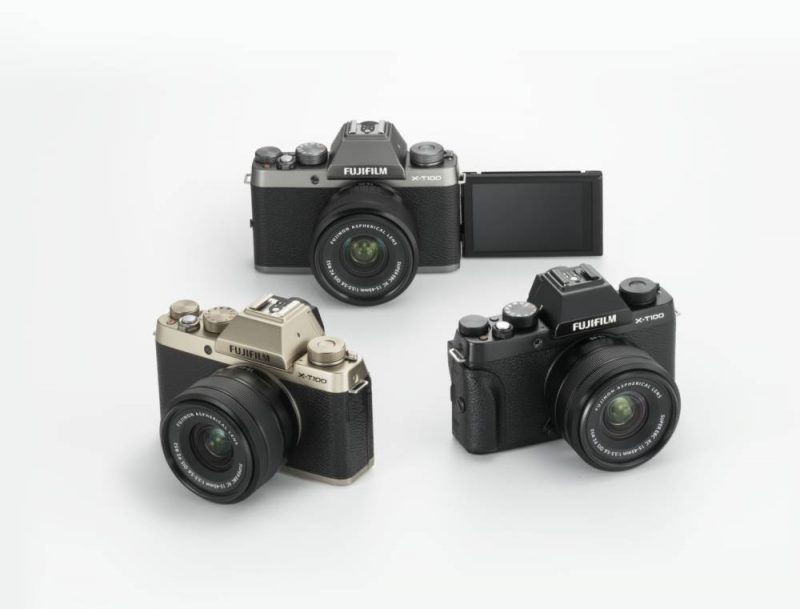 X-T100 Kameramodelle in drei Farben: Schwarz, Dunkelsilber und Champagner-Gold