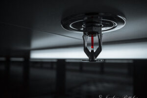 Fotografieren im Parkhaus - *fotowissen Duell Shooting - Red